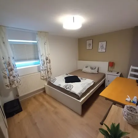 Gaestehaus Silvia Parterre Apartman